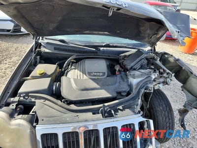 Zdjęcie 11 z 12 samochodu: 2008 JEEP GRAND CHEROKEE LIMITED VIN:1J8HR58298C106283 - miniatura