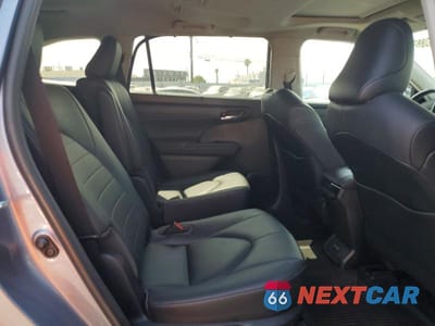 Zdjęcie 11 z 13 samochodu: 2020 TOYOTA HIGHLANDER HYBRID XLE VIN:5TDHBRCH0LS006949 - miniatura