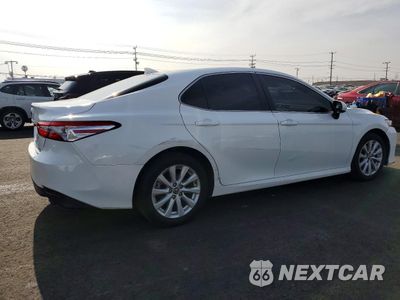 Trzecie zdjęcie samochodu z tyłu: 2019 TOYOTA CAMRY VIN:4T1B11HK3KU240541 - miniatura