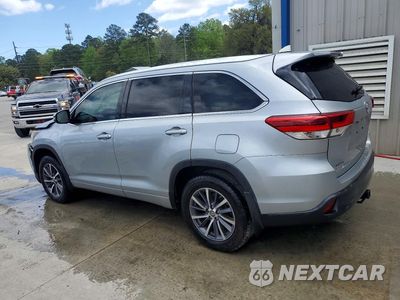 Drugie zdjęcie samochodu z przodu: 2018 TOYOTA HIGHLANDER XLE VIN:5TDJZRFH0JS841973 - miniatura