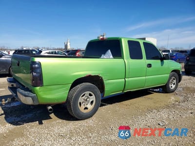 Trzecie zdjęcie samochodu z tyłu: 2004 GMC NEW SIERRA C1500 VIN:2GTEC19T041243379 - miniatura