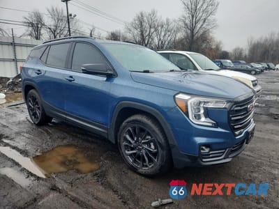 Czwarte zdjęcie samochodu z boku: 2024 GMC TERRAIN SLT VIN:3GKALVEG3RL165639 - miniatura