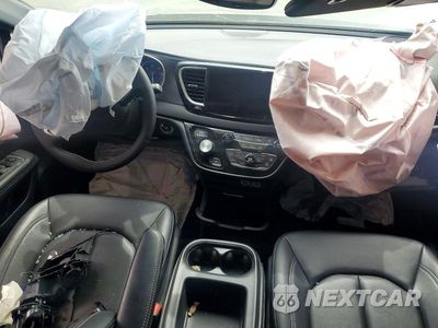 Zdjęcie 8 z 13 samochodu: 2025 CHRYSLER PACIFICA SELECT VIN:2C4RC1BG1SR503334 - miniatura