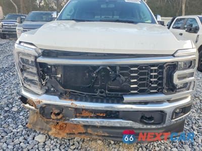 Zdjęcie 12 z 13 samochodu: 2025 FORD F350 SUPER DUTY VIN:1FT8W3DT5SEC08680 - miniatura