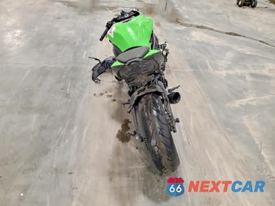 Czwarte zdjęcie samochodu z boku: 2022 KAWASAKI ZX636 K VIN:JKBZXJH13NA012768 - miniatura