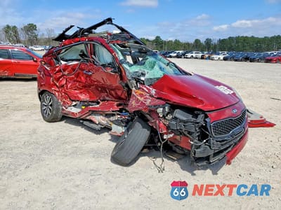 Czwarte zdjęcie samochodu z boku: 2019 KIA SPORTAGE EX VIN:KNDPN3AC0K7576613 - miniatura