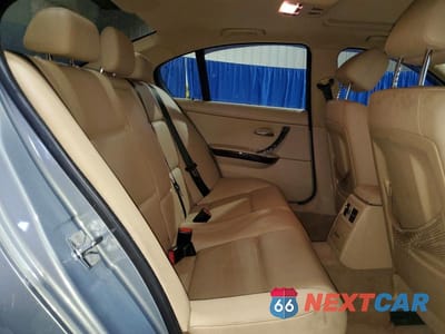 Zdjęcie 10 z 11 samochodu: 2008 BMW 328 XI VIN:WBAVC935X8K044254 - miniatura