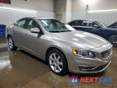 Czwarte zdjęcie samochodu z boku: 2016 VOLVO S60 PREMIER VIN:YV1612TK6G2391311 - miniatura