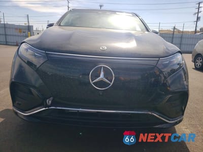 Piąte zdjęcie samochodu w środku: 2023 MERCEDES-BENZ EQS SUV 580 4MATIC VIN:4JGDM4EB3PA002722 - miniatura