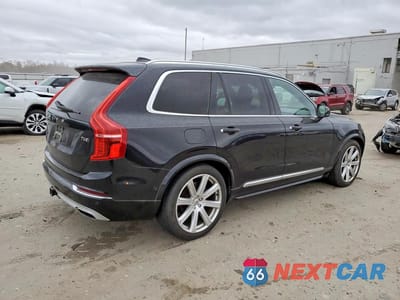 Trzecie zdjęcie samochodu z tyłu: 2016 VOLVO XC90 T6 VIN:YV4A22PN5G1002811 - miniatura