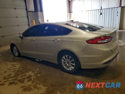 Drugie zdjęcie samochodu z przodu: 2017 FORD FUSION S VIN:3FA6P0G79HR392910 - miniatura