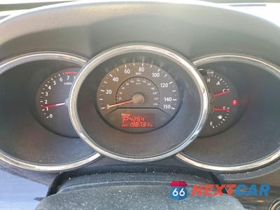 Zdjęcie 9 z 13 samochodu: 2013 KIA SORENTO EX VIN:5XYKUDA2XDG396085 - miniatura