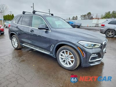 Czwarte zdjęcie samochodu z boku: 2020 BMW X5 XDRIVE40I VIN:5UXCR6C01L9C40581 - miniatura
