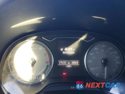 Zdjęcie 9 z 11 samochodu: 2015 AUDI A3 VIN:WAUFFGFF9F1142196 - miniatura