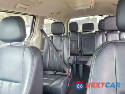 Zdjęcie 10 z 14 samochodu: 2014 CHRYSLER TOWN & COUNTRY TOURING VIN:2C4RC1BG3ER256578 - miniatura