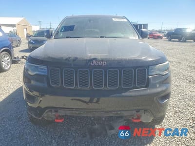 Piąte zdjęcie samochodu w środku: 2019 JEEP GRAND CHEROKEE TRAILHAWK VIN:1C4RJFLG1KC730985 - miniatura