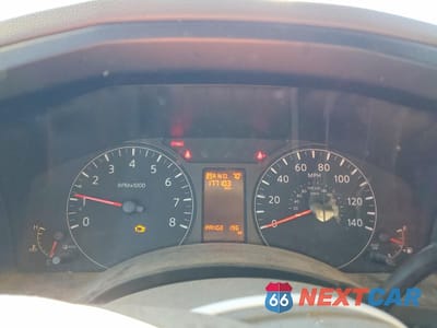 Zdjęcie 9 z 12 samochodu: 2015 NISSAN NV 2500 HD S VIN:1N6BF0LX5FN805890 - miniatura