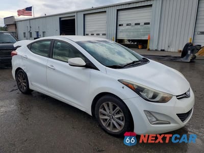 Czwarte zdjęcie samochodu z boku: 2015 HYUNDAI ELANTRA SE VIN:5NPDH4AE1FH612344 - miniatura