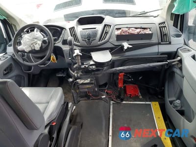 Zdjęcie 8 z 12 samochodu: 2018 FORD TRANSIT T-150 VIN:1FDZK1ZGXJKA91027 - miniatura