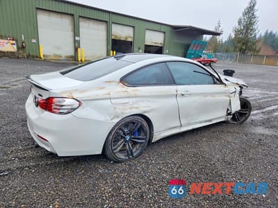 Trzecie zdjęcie samochodu z tyłu: 2015 BMW M4 VIN:WBS3R9C57FK330528 - miniatura