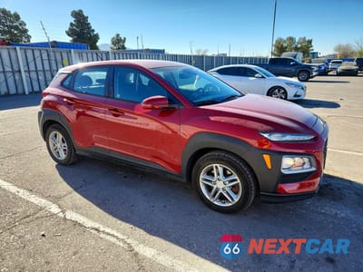 Czwarte zdjęcie samochodu z boku: 2019 HYUNDAI KONA SE VIN:KM8K1CAA8KU355584 - miniatura