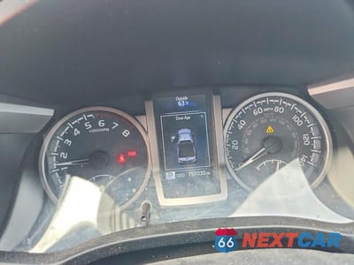 Zdjęcie 9 z 12 samochodu: 2016 TOYOTA TACOMA SR5 VIN:5TFSX5EN4GX044607 - miniatura