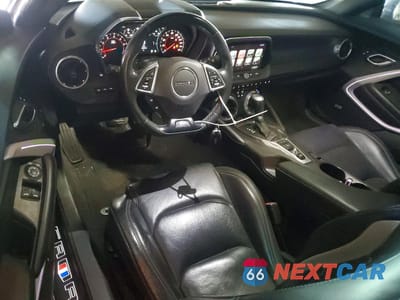 Zdjęcie 8 z 13 samochodu: 2016 CHEVROLET CAMARO SS VIN:1G1FH1R76G0163375 - miniatura