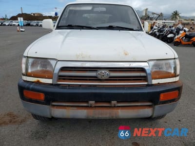 Piąte zdjęcie samochodu w środku: 1997 TOYOTA 4RUNNER SR5 VIN:JT3GN86RXV0034432 - miniatura