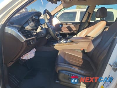 Zdjęcie 7 z 11 samochodu: 2016 BMW X5 XDRIVE35I VIN:5UXKR0C57G0P33824 - miniatura