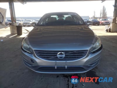 Piąte zdjęcie samochodu w środku: 2014 VOLVO S60 T5 VIN:YV1612FS7E2294501 - miniatura