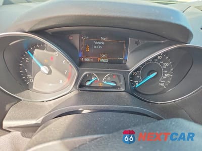 Zdjęcie 9 z 13 samochodu: 2018 FORD ESCAPE SE VIN:1FMCU9GD4JUB45305 - miniatura