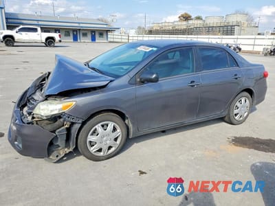 2013 TOYOTA COROLLA LE 5YFBU4EE5DP145927 - główne zdjęcie licytacji z USA - miniatura