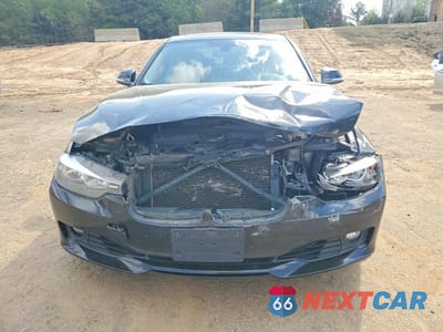 Piąte zdjęcie samochodu w środku: 2013 BMW 328 I SULEV VIN:WBA3C1G59DNR47572 - miniatura
