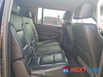 Zdjęcie 11 z 13 samochodu: 2018 CHEVROLET SUBURBAN C1500 LT VIN:1GNSCHKC0JR251692 - miniatura