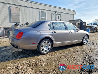 Trzecie zdjęcie samochodu z tyłu: 2006 BENTLEY CONTINENTAL FLYING SPUR VIN:SCBBR53W16C034938 - miniatura