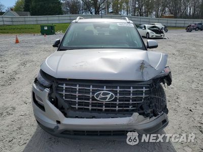 Piąte zdjęcie samochodu w środku: 2023 HYUNDAI VENUE SEL VIN:KMHRC8A38PU261560 - miniatura