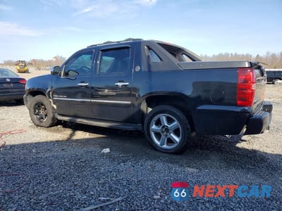 Drugie zdjęcie samochodu z przodu: 2013 CHEVROLET AVALANCHE LTZ VIN:3GNTKGE7XDG237528 - miniatura