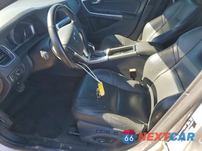Zdjęcie 7 z 12 samochodu: 2016 VOLVO S60 PREMIER VIN:YV1612TK7G2404518 - miniatura