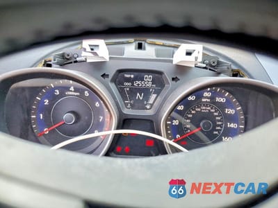 Zdjęcie 9 z 12 samochodu: 2013 HYUNDAI ELANTRA LIMITED VIN:5NPDH4AE6DH273156 - miniatura