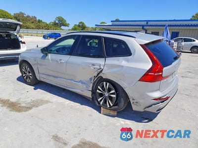 Drugie zdjęcie samochodu z przodu: 2025 VOLVO XC60 CORE VIN:YV4M12RJXS1133073 - miniatura