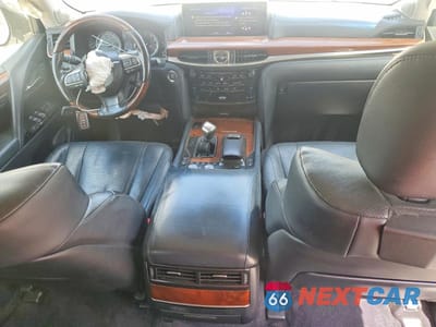 Zdjęcie 8 z 14 samochodu: 2016 LEXUS LX 570 BASE VIN:JTJHY7AX6G4220212 - miniatura