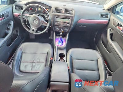 Zdjęcie 8 z 11 samochodu: 2014 VOLKSWAGEN JETTA SE VIN:3VWD17AJ5EM308345 - miniatura