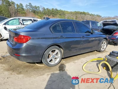 Trzecie zdjęcie samochodu z tyłu: 2014 BMW 328 I VIN:WBA3A5G5XENP27985 - miniatura