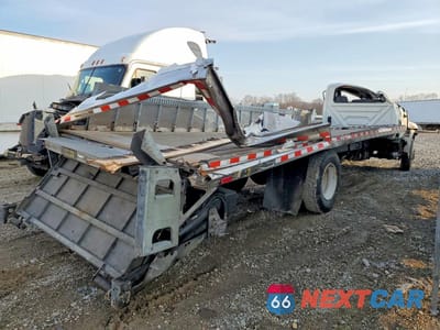Trzecie zdjęcie samochodu z tyłu: 2019 INTERNATIONAL 4300 BOX TRUCK VIN:1HTMMMML7KH773007 - miniatura
