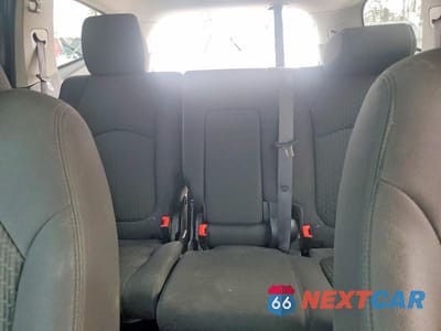 Zdjęcie 10 z 13 samochodu: 2011 CHEVROLET TRAVERSE LT VIN:1GNKRGED2BJ157889 - miniatura