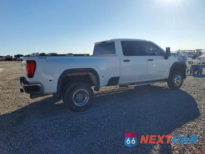 Trzecie zdjęcie samochodu z tyłu: 2021 GMC SIERRA K3500 VIN:1GT49SEY9MF235873 - miniatura