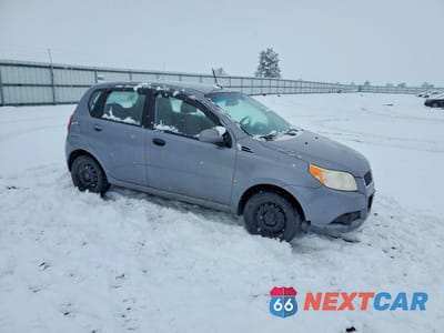 Czwarte zdjęcie samochodu z boku: 2009 CHEVROLET AVEO LS VIN:KL1TD66E39B350870 - miniatura