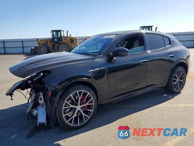 2023 MASERATI GRECALE MODENA ZN682AVM7P7432311 - główne zdjęcie licytacji z USA - miniatura