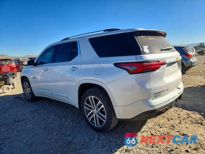 Drugie zdjęcie samochodu z przodu: 2022 CHEVROLET TRAVERSE HIGH COUNTRY VIN:1GNEVNKW2NJ180984 - miniatura