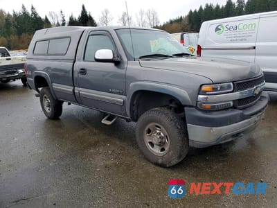 Czwarte zdjęcie samochodu z boku: 2001 CHEVROLET SILVERADO K2500 HEAVY DUTY VIN:1GCHK24U51E345406 - miniatura